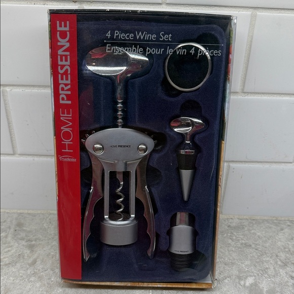 Silver Wine Accessory Set - Picture 1 of 7